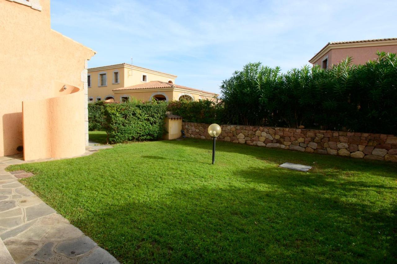 Ville Del Mar San Teodoro  Exterior photo