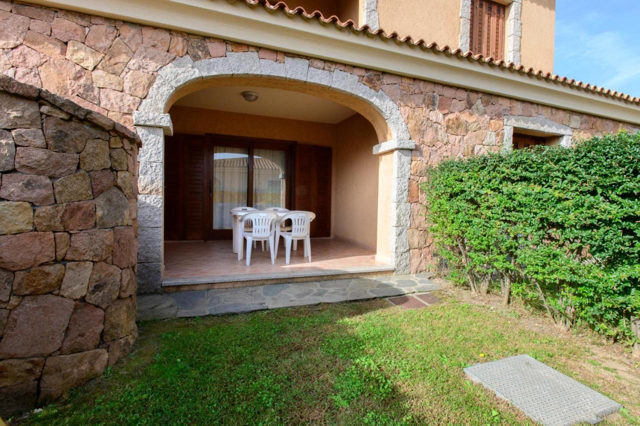 Ville Del Mar San Teodoro  Exterior photo
