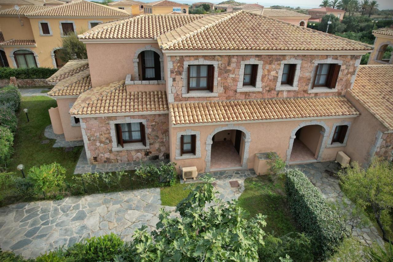 Ville Del Mar San Teodoro  Exterior photo