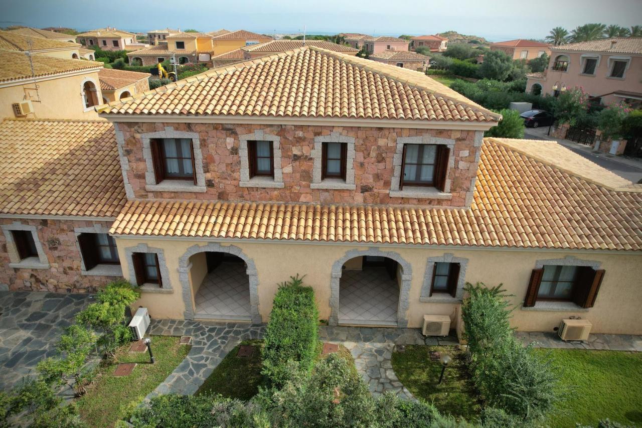 Ville Del Mar San Teodoro  Exterior photo