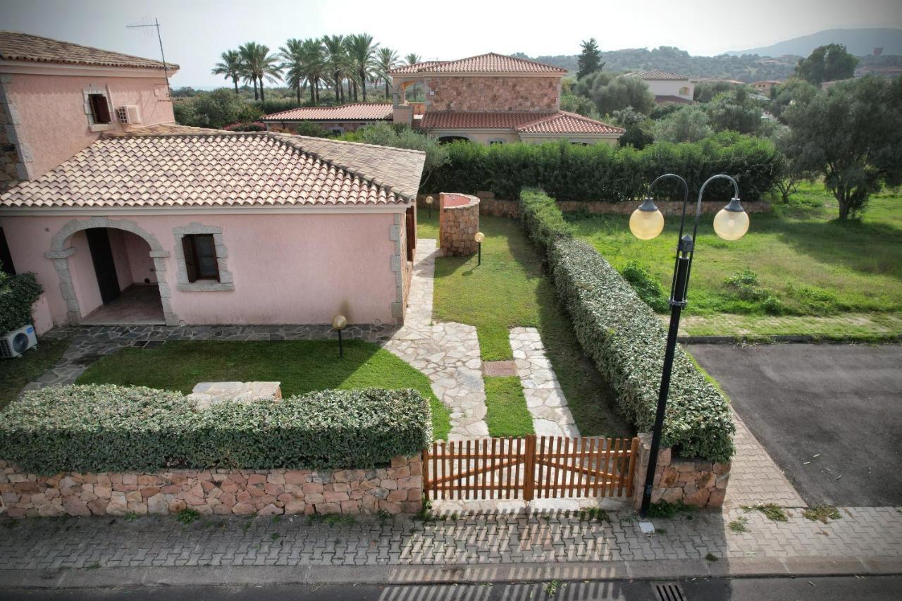 Ville Del Mar San Teodoro  Exterior photo