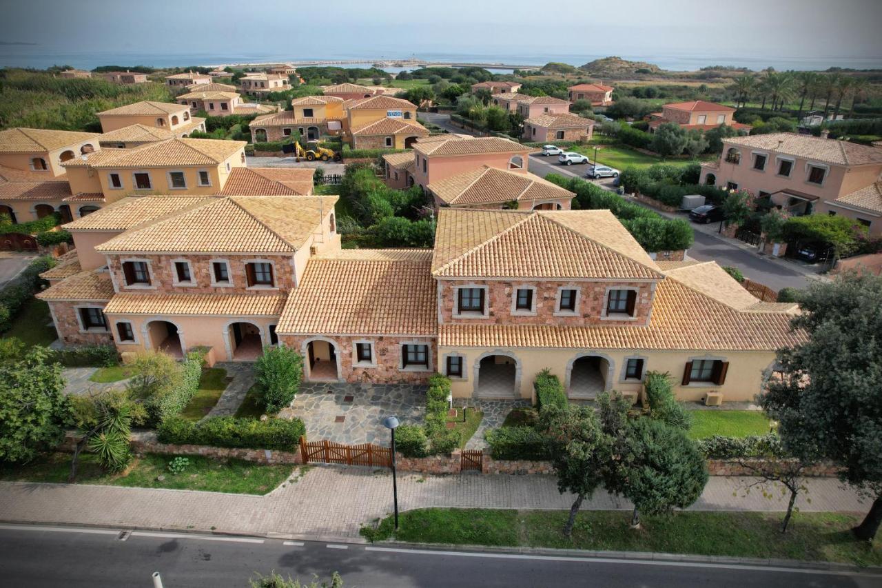 Ville Del Mar San Teodoro  Exterior photo